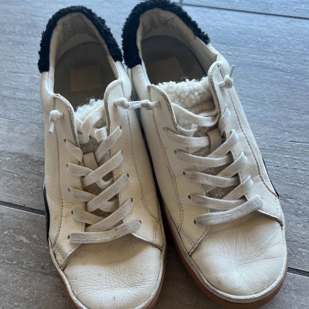 Dolce Vita Sneakers size 7